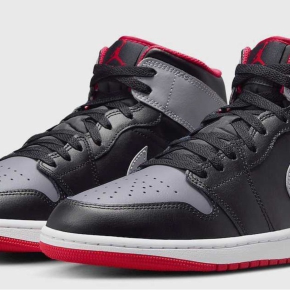 NWOT Box Nike Air Jordan 1 Black Cement Grey DQ 8426-006 men 7 - Picture 8 of 10